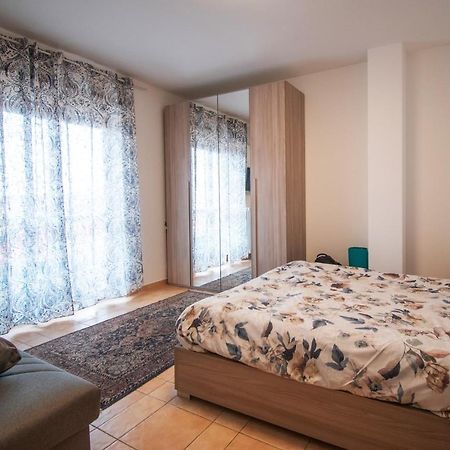 Luminoso Apartman Peschiera del Garda Kültér fotó
